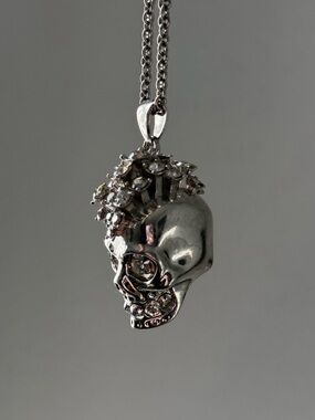 Alexander McQueen Silver Crystal Mohawk Skull Pendant Necklace